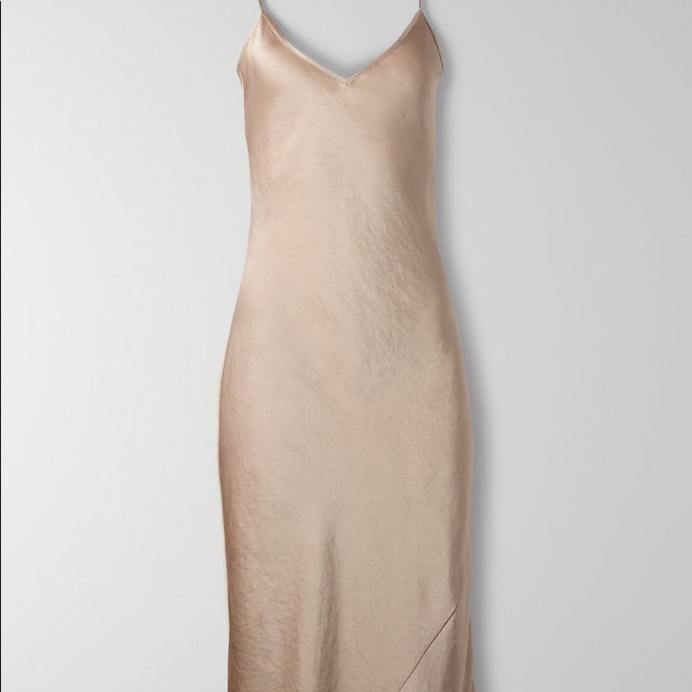 Aritzia Wilfred Only Slip Dress